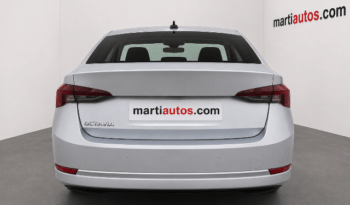 SKODA OCTAVIA AMBITION 2.0TDi 115CV AÑO 10-2022 lleno