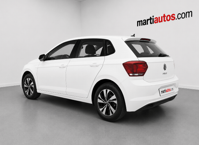 VOLKSWAGEN POLO ADVANCE 1.0TSi 95CV AÑO 2021 lleno