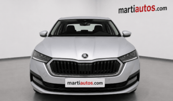 SKODA OCTAVIA AMBITION 2.0TDi 115CV AÑO 2022 lleno