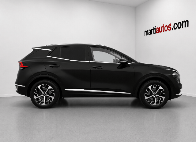 KIA SPORTAGE TECH EDITION 1.6TGDi 150CV HYBRID AÑO 2022 lleno