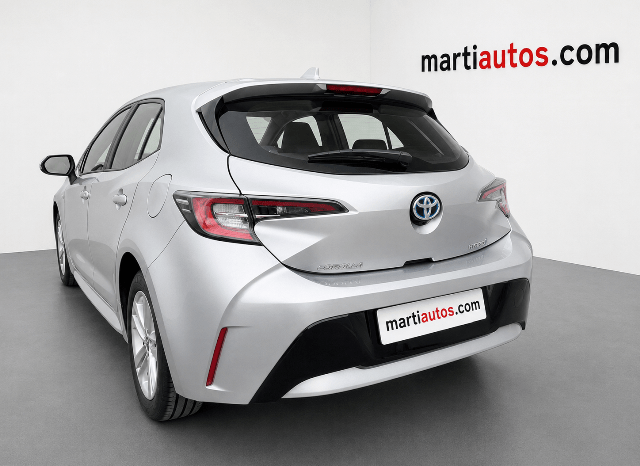 TOYOTA COROLLA ACTIVE TECH 125H HYBRID AÑO 2022 lleno