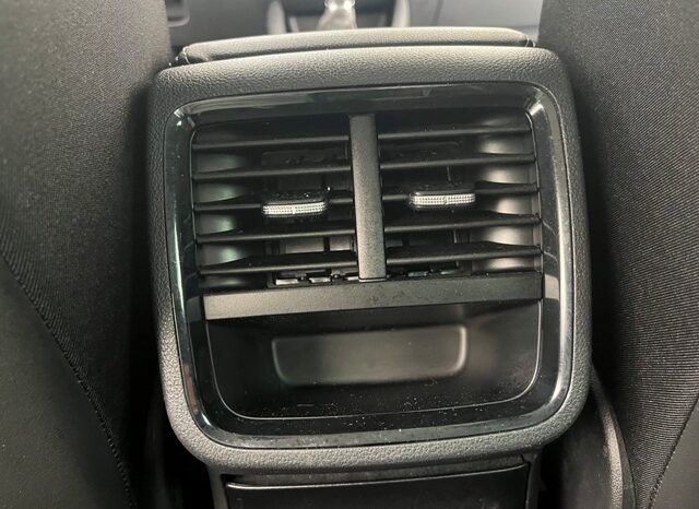 SKODA OCTAVIA AMBITION 2.0TDi 115CV AÑO 2022 lleno