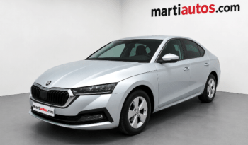 SKODA OCTAVIA AMBITION 2.0TDi 115CV AÑO 2022 lleno