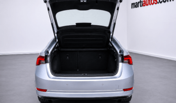 SKODA OCTAVIA AMBITION 2.0TDi 115CV AÑO 2022 lleno