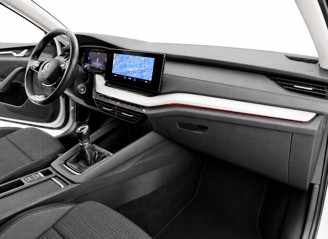 SKODA OCTAVIA AMBITION 2.0TDi 115CV AÑO 2022 lleno