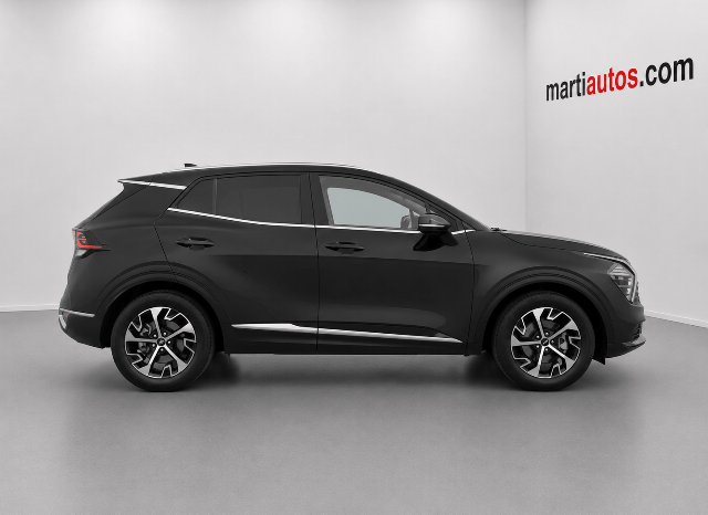 KIA SPORTAGE TECH EDITION 1.6TGDi 150CV HYBRID AÑO 2022 lleno