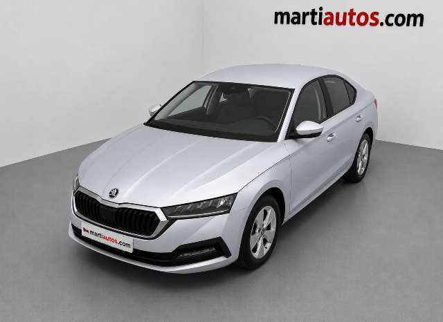 SKODA OCTAVIA AMBITION 2.0TDi 115CV AÑO 2022 lleno