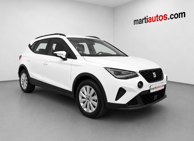 SEAT ARONA STYLE PLUS 1.0TSi 110CV AÑO 2022 lleno