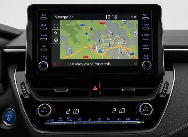 TOYOTA COROLLA TOURING SPORT 125H HYBRID ACTIVE TECH AÑO 2022 lleno