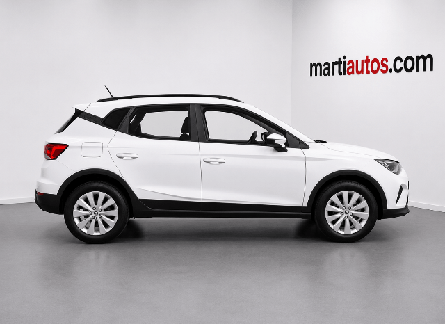 SEAT ARONA STYLE PLUS 1.0TSi 110CV AÑO 2022 lleno