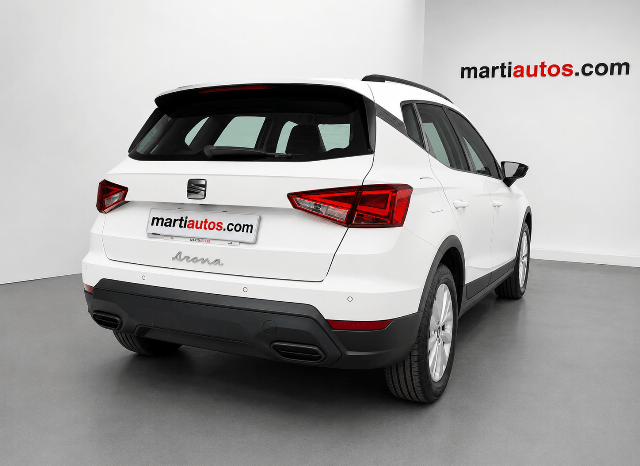 SEAT ARONA STYLE PLUS 1.0TSi 110CV AÑO 2022 lleno