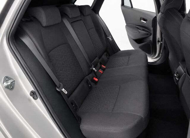 TOYOTA COROLLA TOURING SPORT 125H HYBRID ACTIVE TECH AÑO 2022 lleno
