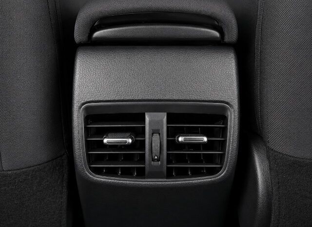 TOYOTA COROLLA TOURING SPORT 125H HYBRID ACTIVE TECH AÑO 2022 lleno