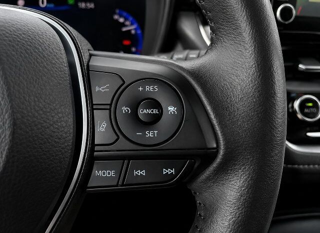 TOYOTA COROLLA TOURING SPORT 125H HYBRID ACTIVE TECH AÑO 2022 lleno