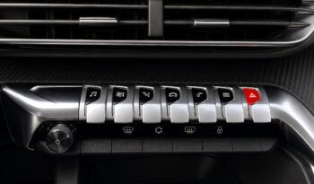 PEUGEOT 3008 ACTIVE PACK 1.5HDi 130CV MODELO 2022 lleno