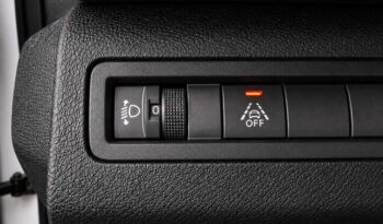 PEUGEOT 3008 ACTIVE PACK 1.5HDi 130CV MODELO 2022 lleno