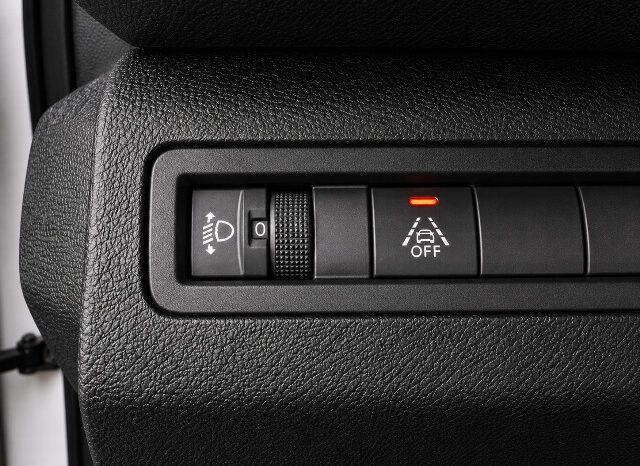 PEUGEOT 3008 ACTIVE PACK 1.5HDi 130CV MODELO 2022 lleno