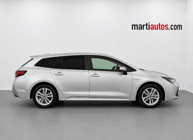 TOYOTA COROLLA TOURING SPORT 125H HYBRID ACTIVE TECH AÑO 2022 lleno