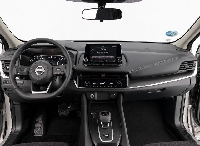 NISSAN QASHQAI HYBRID 1.3i 158CV X TRONIC AÑO 2023 lleno