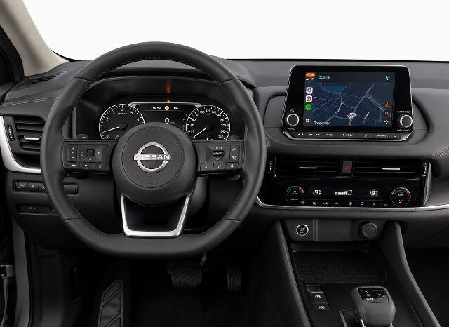 NISSAN QASHQAI HYBRID 1.3i 158CV X TRONIC AÑO 2023 lleno