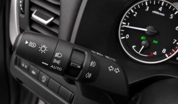 NISSAN QASHQAI HYBRID 1.3i 158CV X TRONIC AÑO 2023 lleno
