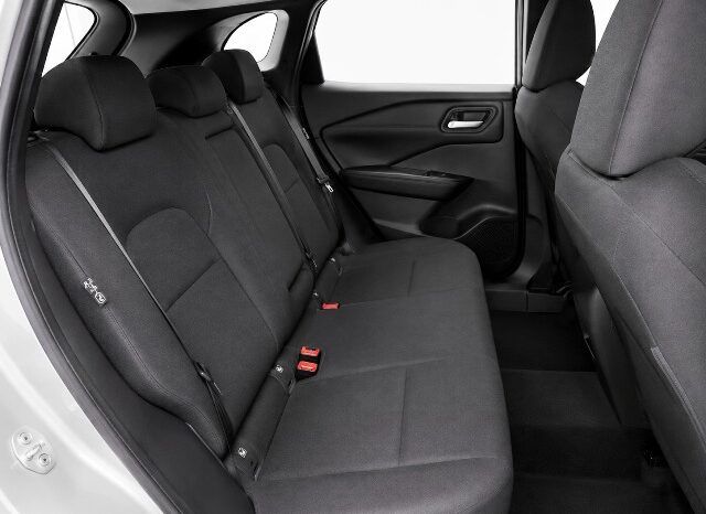 NISSAN QASHQAI HYBRID 1.3i 158CV X TRONIC AÑO 2023 lleno