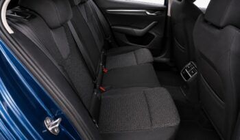 SKODA OCTAVIA AMBITION 2.0TDi 115CV 6 VELOCIDADES AÑO 2022 lleno