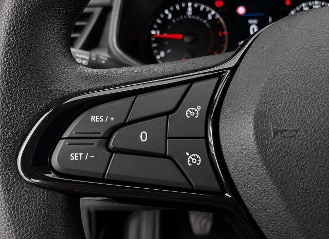 RENAULT CLIO (V) 1.5DCi 100CV 6 VELOCIDADES AÑO 2022 lleno