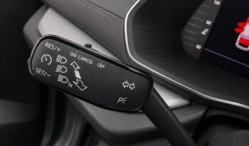 SKODA OCTAVIA AMBITION 2.0TDi 115CV 6 VELOCIDADES AÑO 2022 lleno