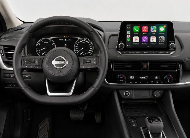 NISSAN QASHQAI HYBRID 1.3i 158CV X TRONIC AÑO 2023 lleno