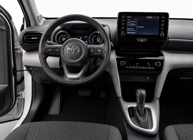 TOYOTA YARIS CROSS HYBRID 1.5 120H AÑO 2022 lleno