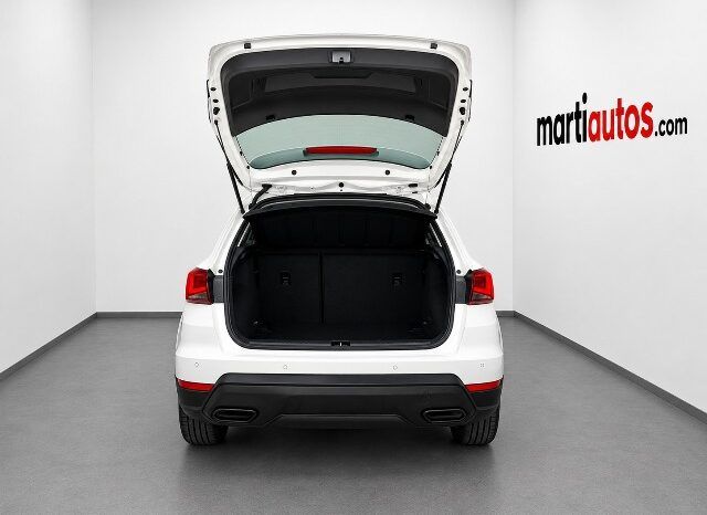 SEAT ARONA REFERENCE PLUS 1.0TSi 110CV AÑO 2022 lleno