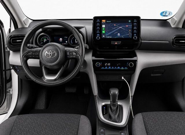 TOYOTA YARIS CROSS HYBRID 1.5 120H AÑO 2022 lleno