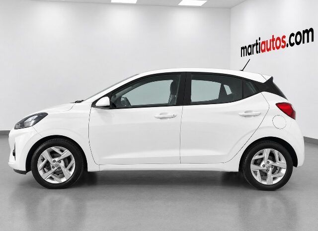 HYUNDAI i10 KLASS 1.0 AÑO 2022 lleno