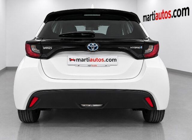TOYOTA YARIS BUSINESS 1.5 120H HYBRID AÑO 2022 lleno