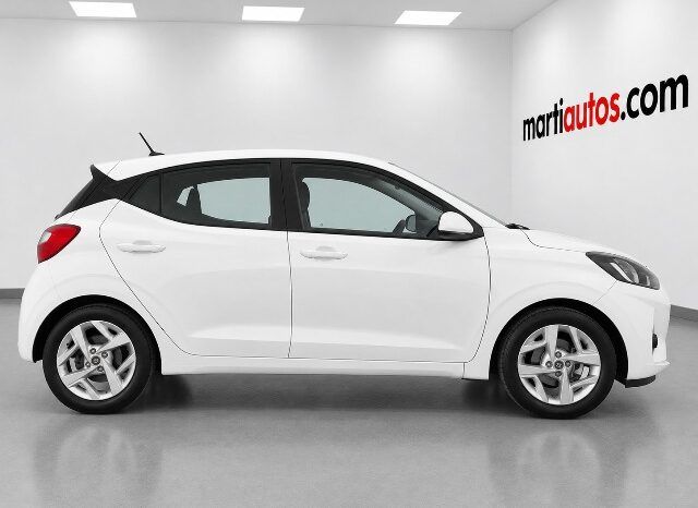 HYUNDAI i10 KLASS 1.0 AÑO 2022 lleno