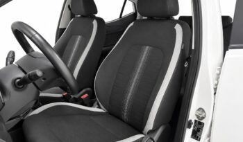 HYUNDAI i10 KLASS 1.0 AÑO 2022 lleno