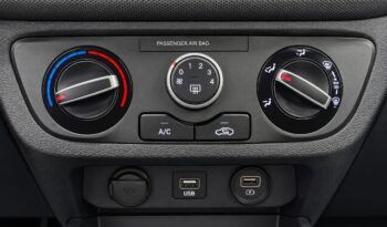 HYUNDAI i10 KLASS 1.0 AÑO 2022 lleno