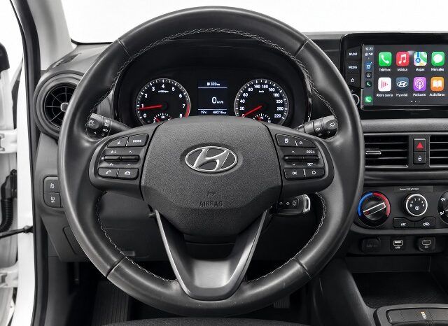 HYUNDAI i10 KLASS 1.0 AÑO 2022 lleno