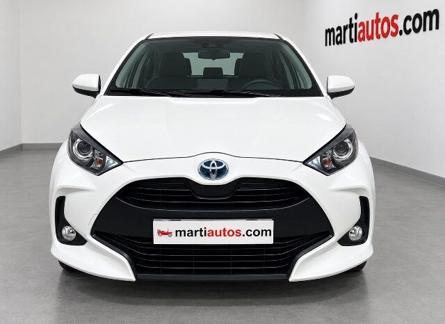 TOYOTA YARIS BUSINESS 1.5 120H HYBRID AÑO 2022 lleno