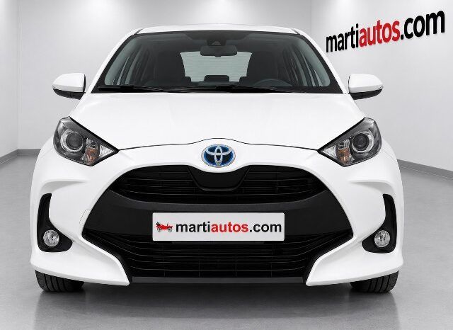 TOYOTA YARIS BUSINESS 1.5 120H HYBRID AÑO 2022 lleno