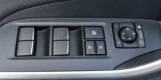 TOYOTA RAV4 ADVANCE 220H HYBRID AÑO 2021 lleno