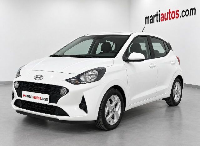 HYUNDAI i10 KLASS 1.0 AÑO 2022 lleno