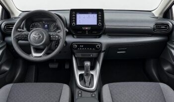 TOYOTA YARIS BUSINESS 1.5 120H HYBRID AÑO 2022 lleno