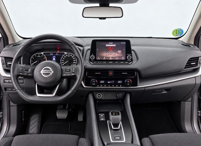 NISSAN QASHQAI X TRONIC 1.3 158CV HYBRID MODELO 2022 lleno