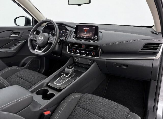 NISSAN QASHQAI X TRONIC 1.3 158CV HYBRID MODELO 2022 lleno