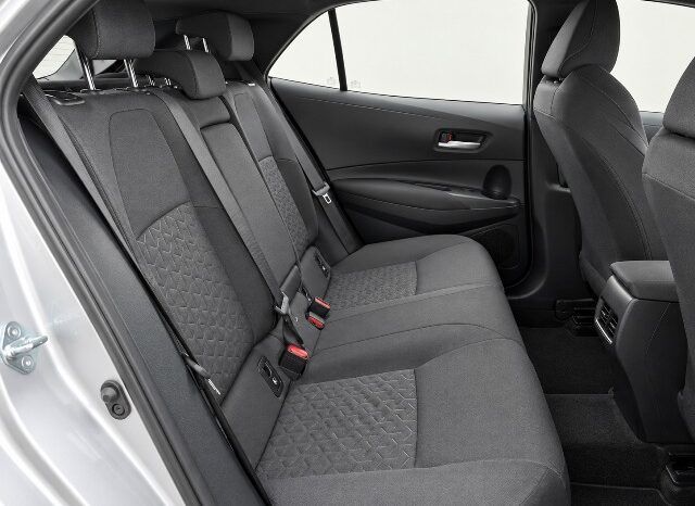 TOYOTA COROLLA ACTIVE TECH 125H HYBRID AÑO 2022 lleno