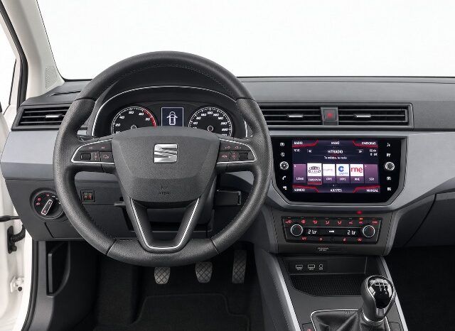 SEAT ARONA STYLE PLUS 1.0TSi 95CV AÑO 2018 lleno