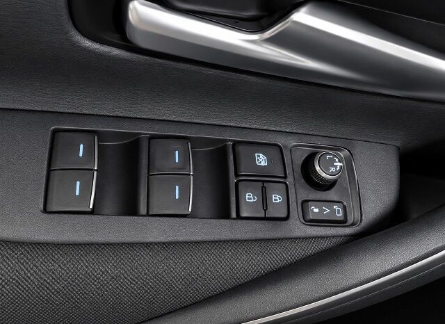 TOYOTA COROLLA ACTIVE TECH 125H HYBRID AÑO 2022 lleno