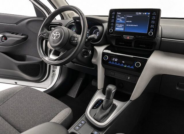 TOYOTA YARIS CROSS 1.5 120H HYBRID AÑO 2022 lleno